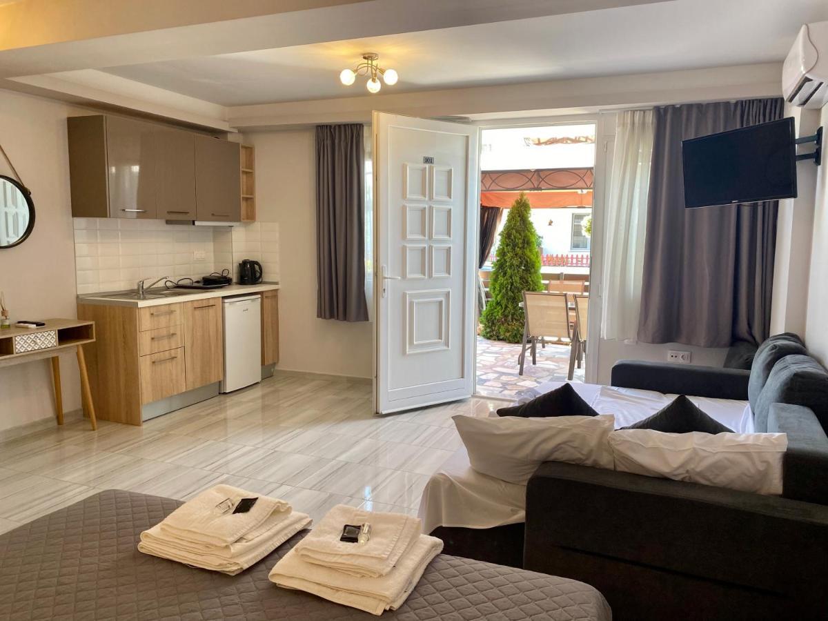 Thomas Studios & Apartments Paralia Luaran gambar